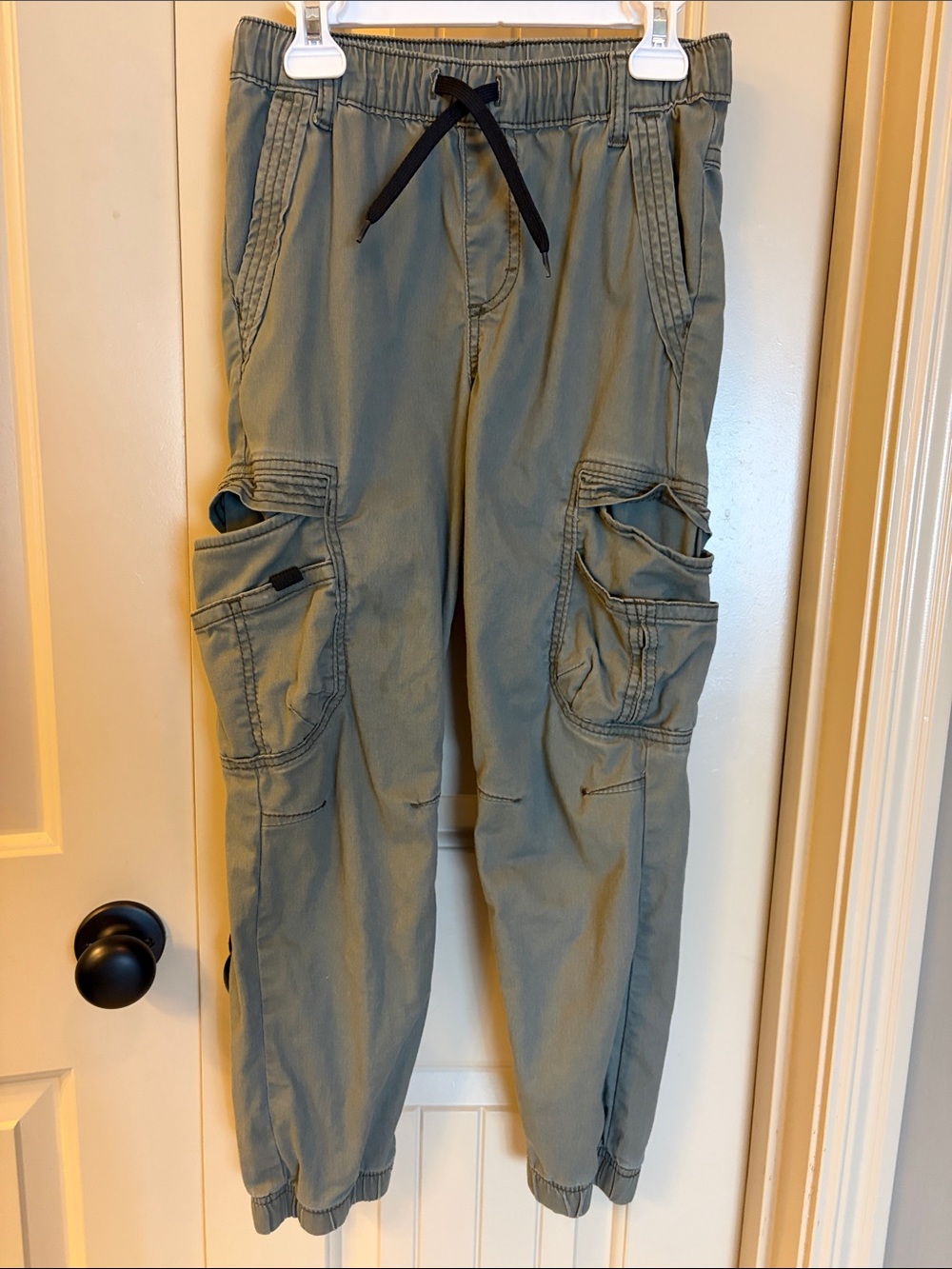 Wrangler Olive Cargo Jogger Pants with Black Drawstring
